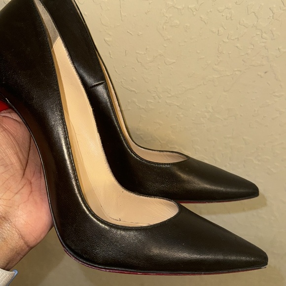 Christian Louboutin - Picture 15 of 17